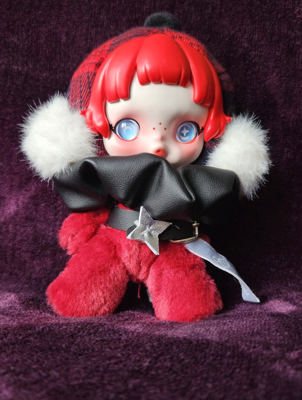 SKULLPANDA Winter Symphony- Rock On Authentic Plush - Picture 2 of 3